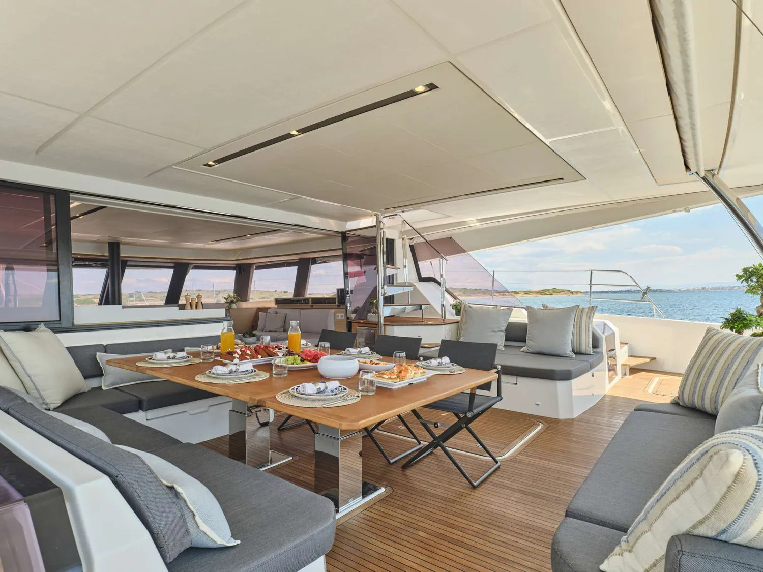 yacht-558615