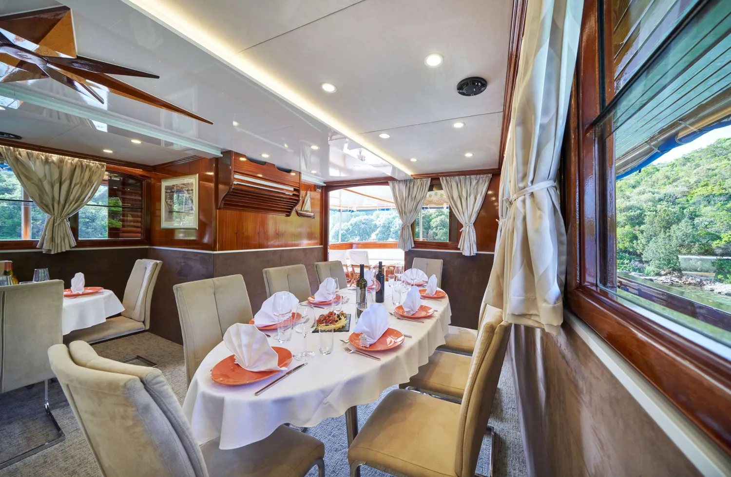 yacht-561866