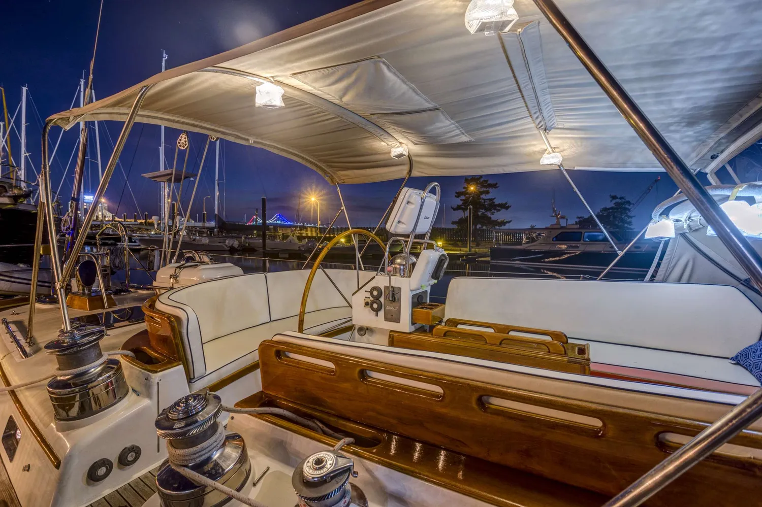yacht-569829
