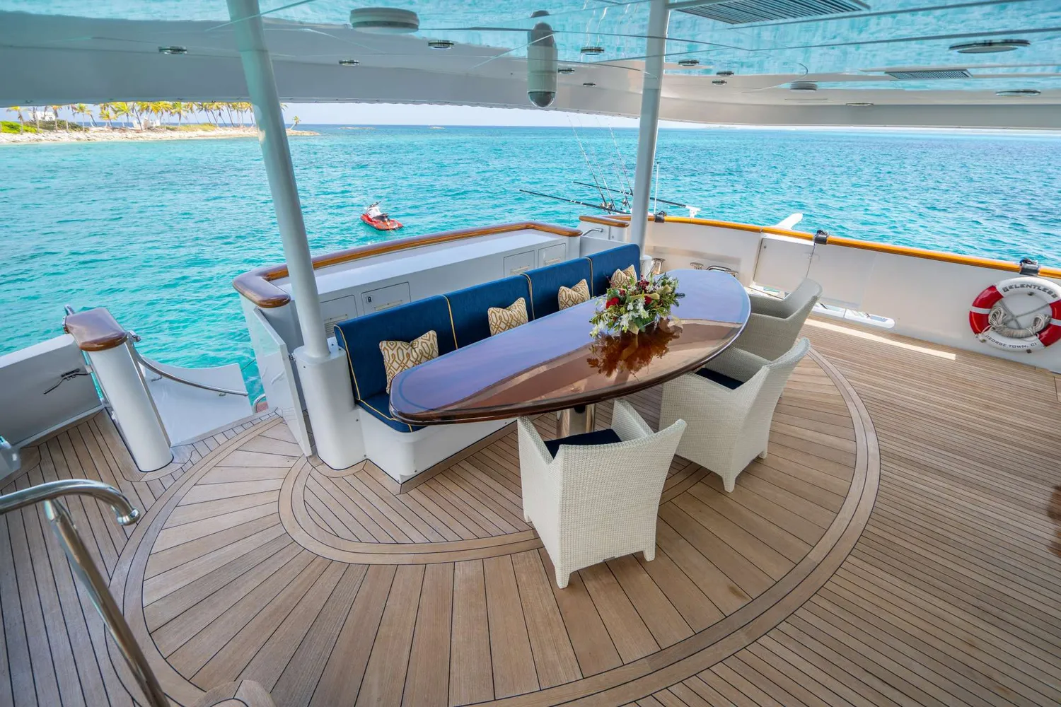 yacht-579880