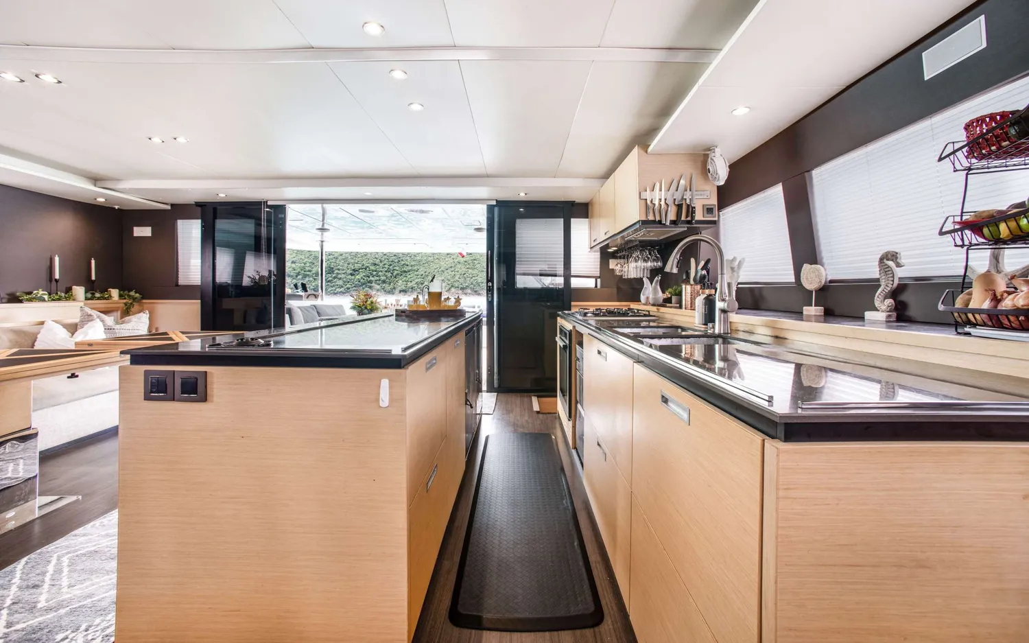 yacht-576393
