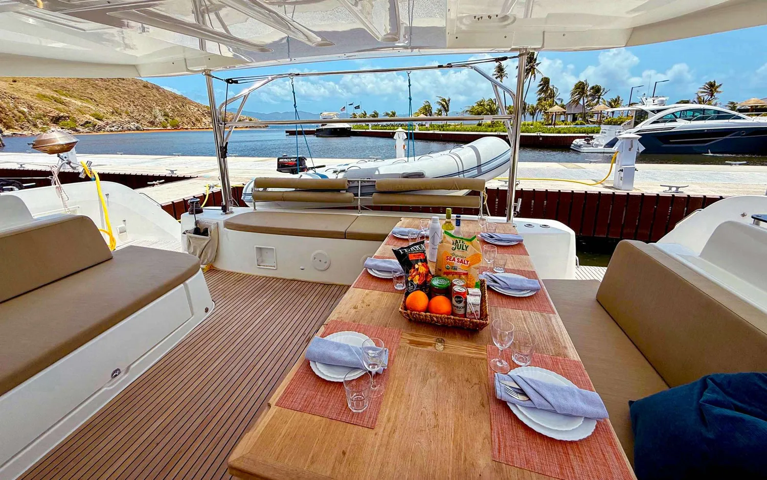 yacht-596974