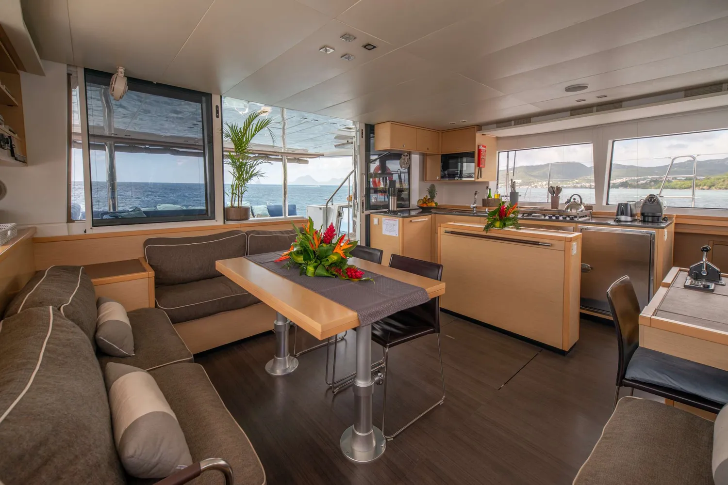 yacht-567755
