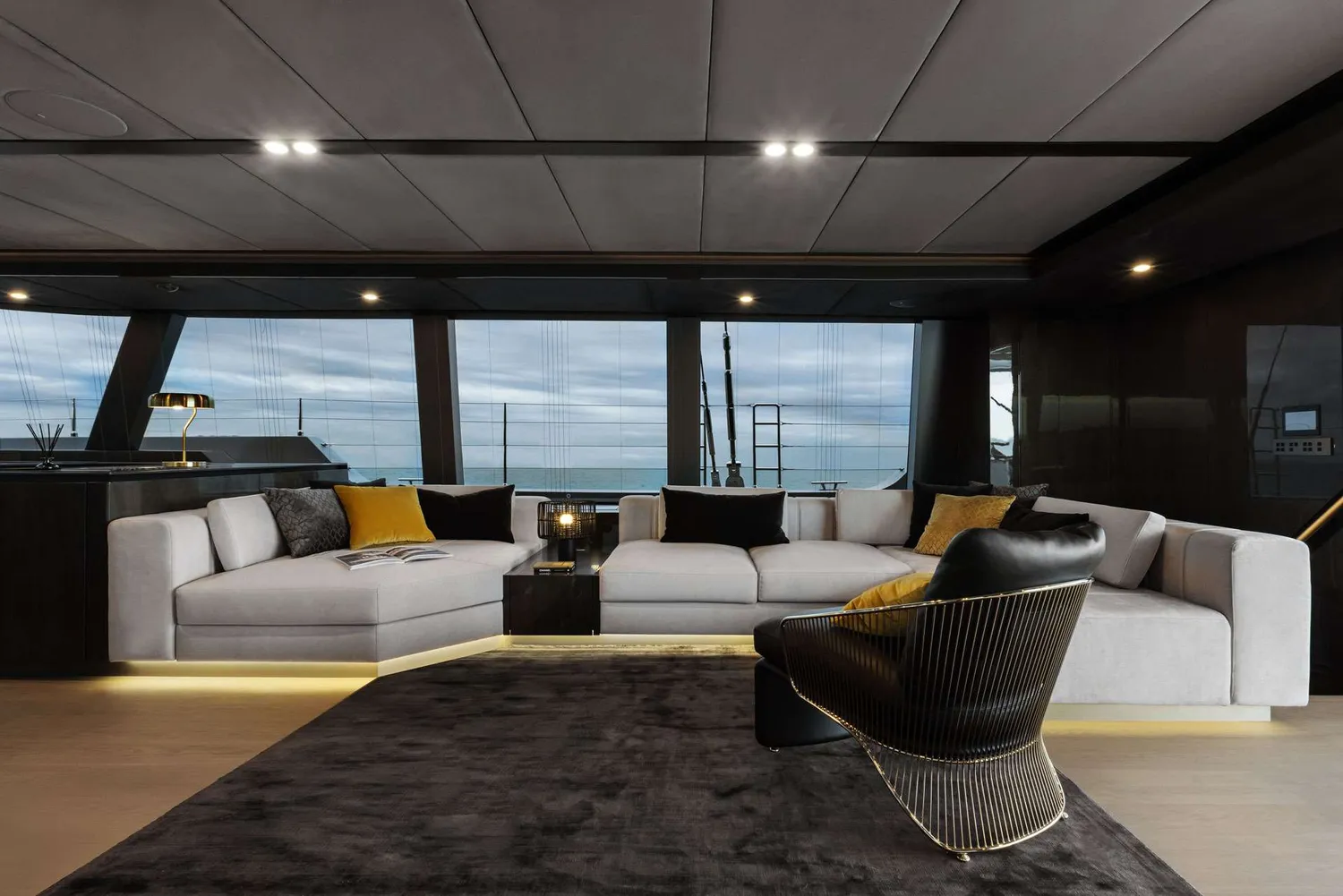 yacht-570587