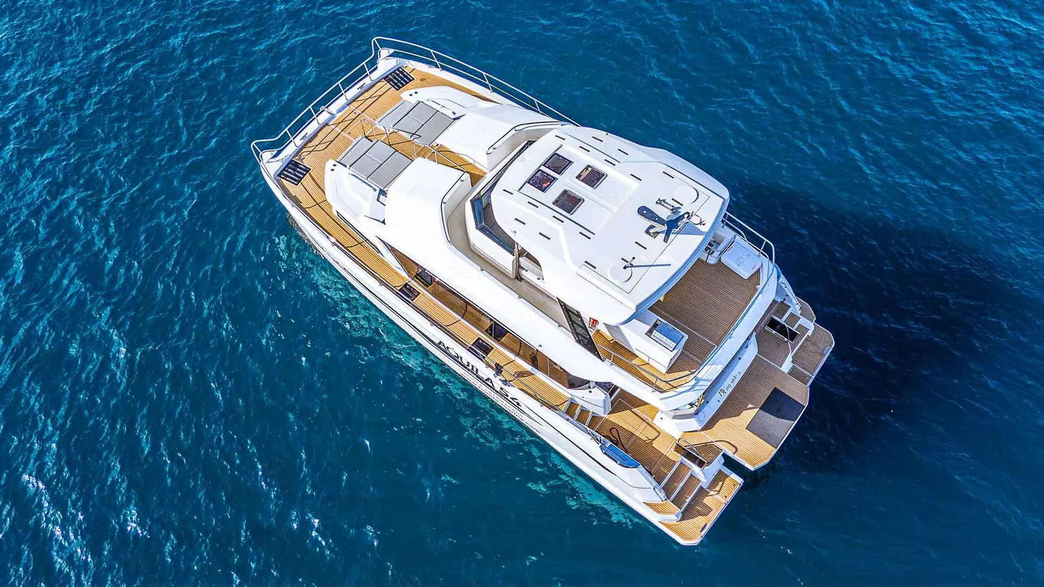 yacht-560487