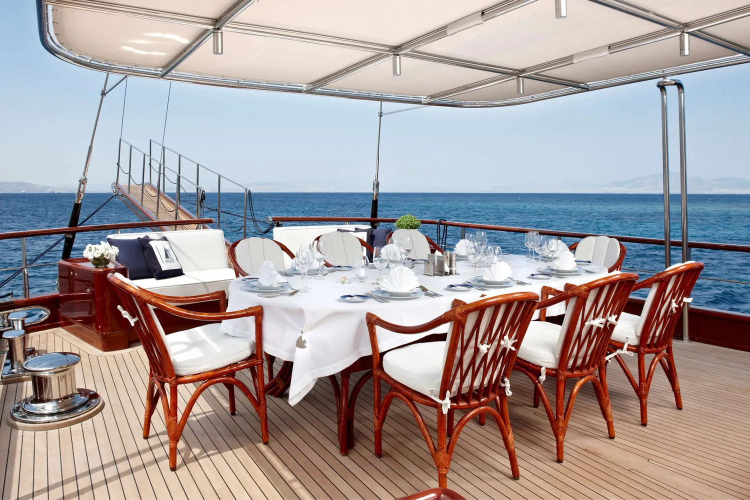 yacht-581241