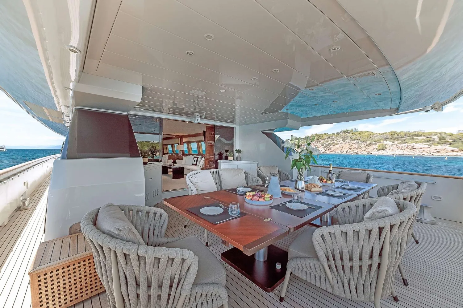 yacht-601467
