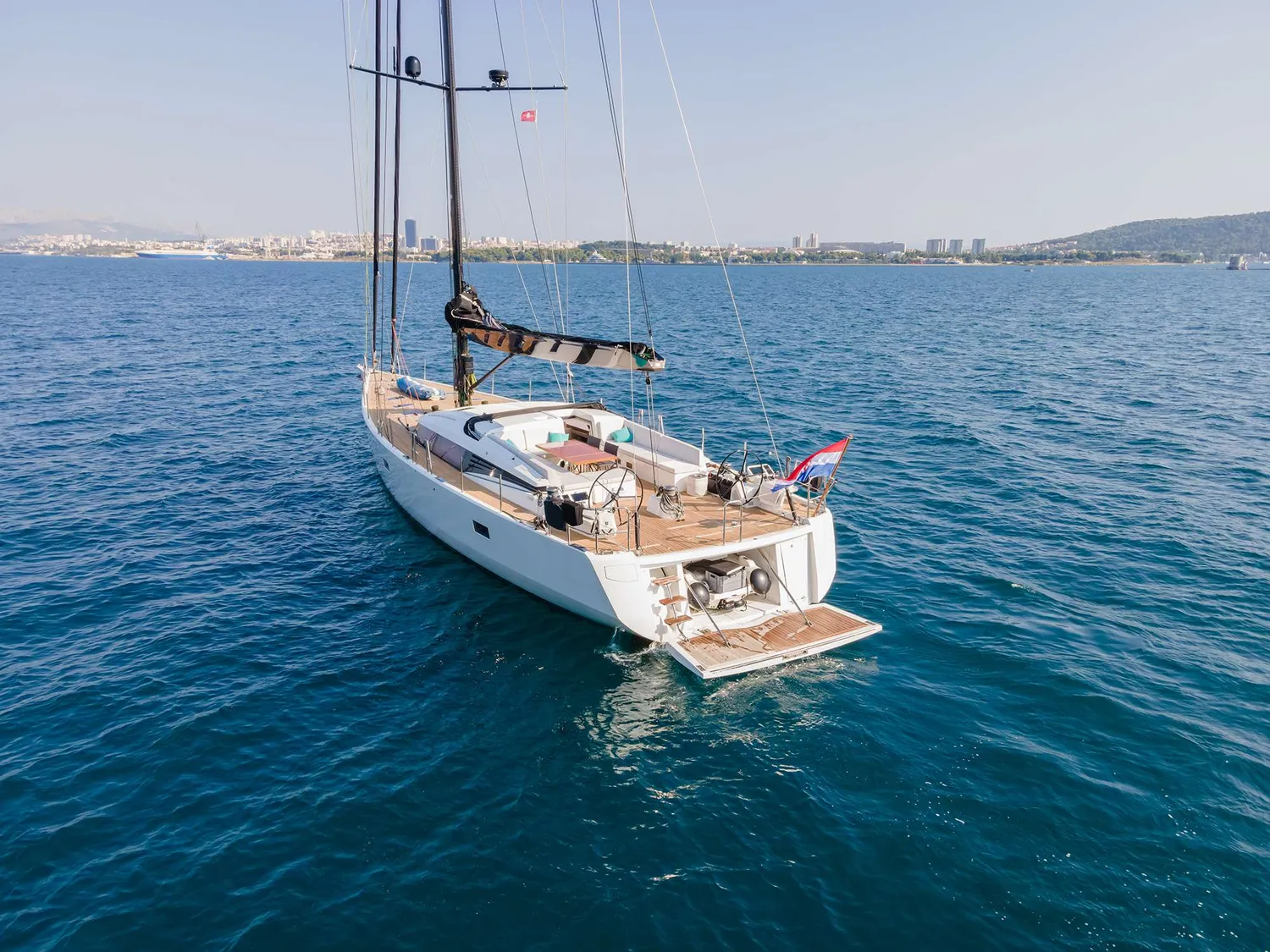 yacht-574674