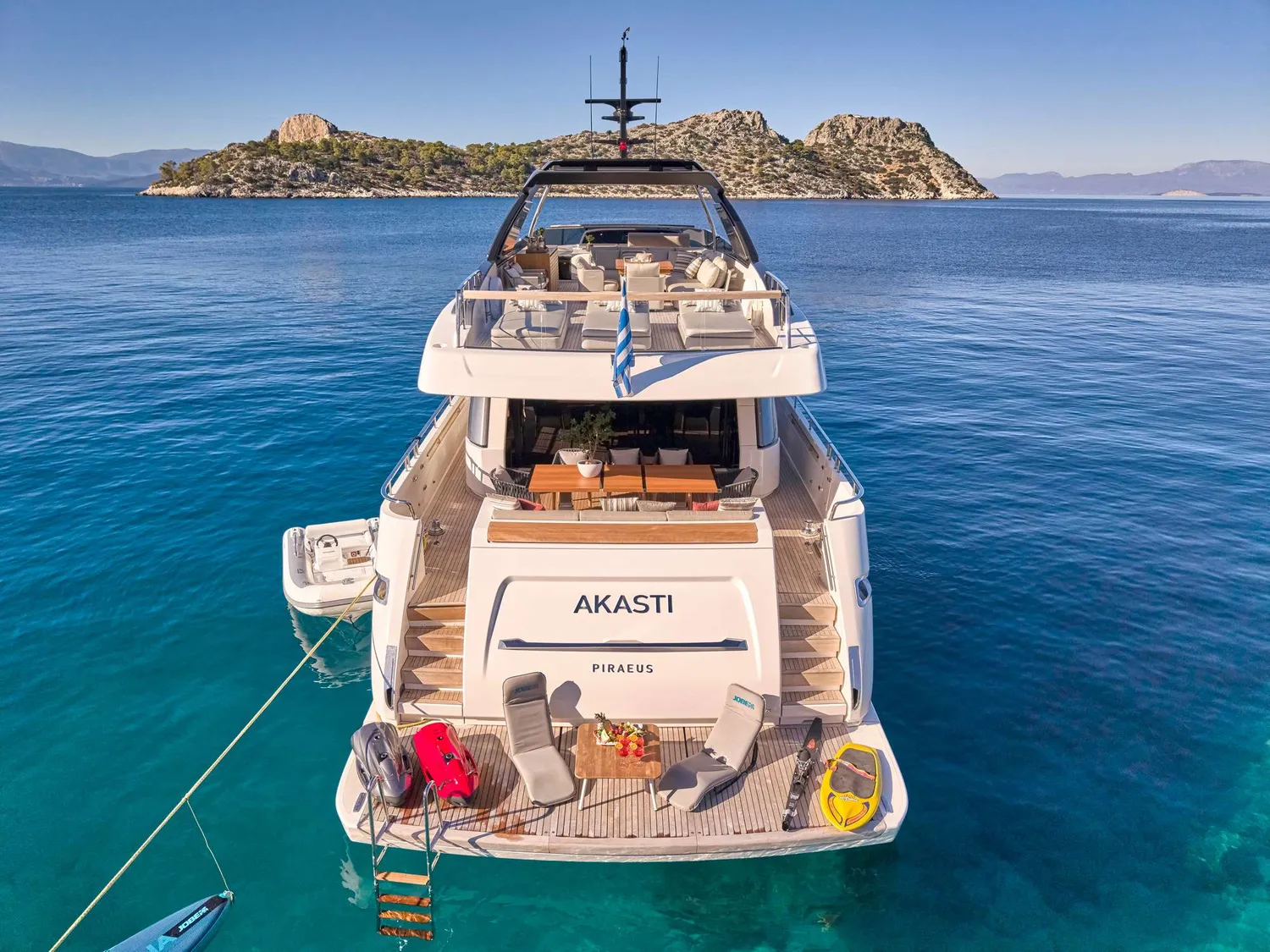 yacht-559611