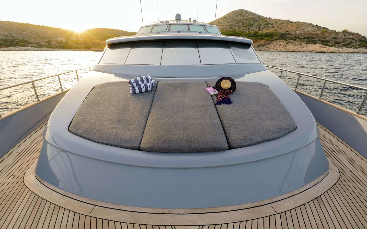 yacht-562185