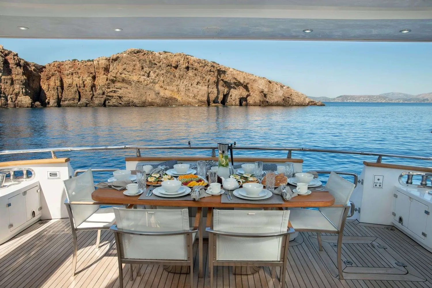 yacht-573784