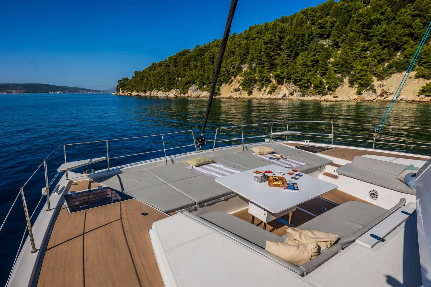 yacht-584193