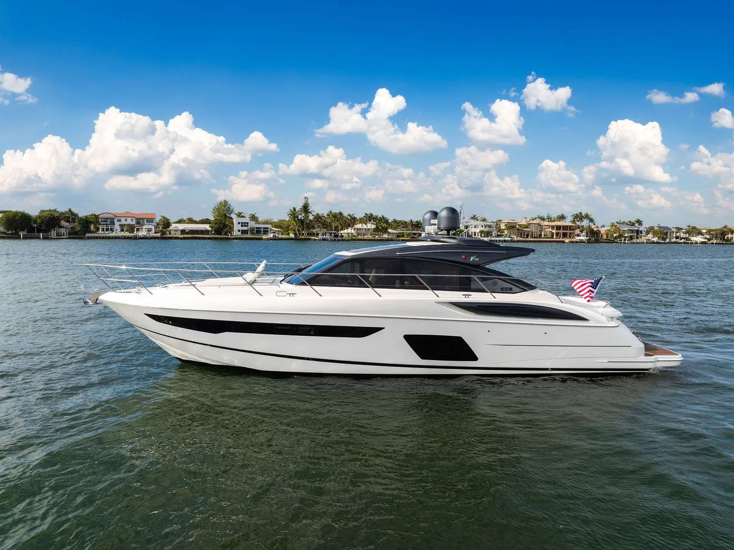 yacht-559909