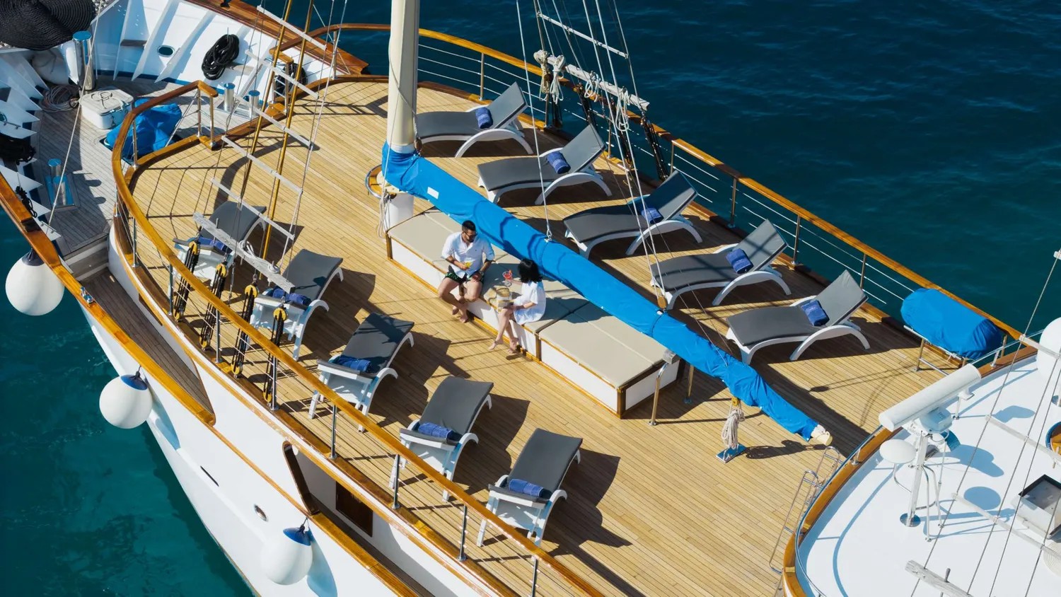yacht-569402