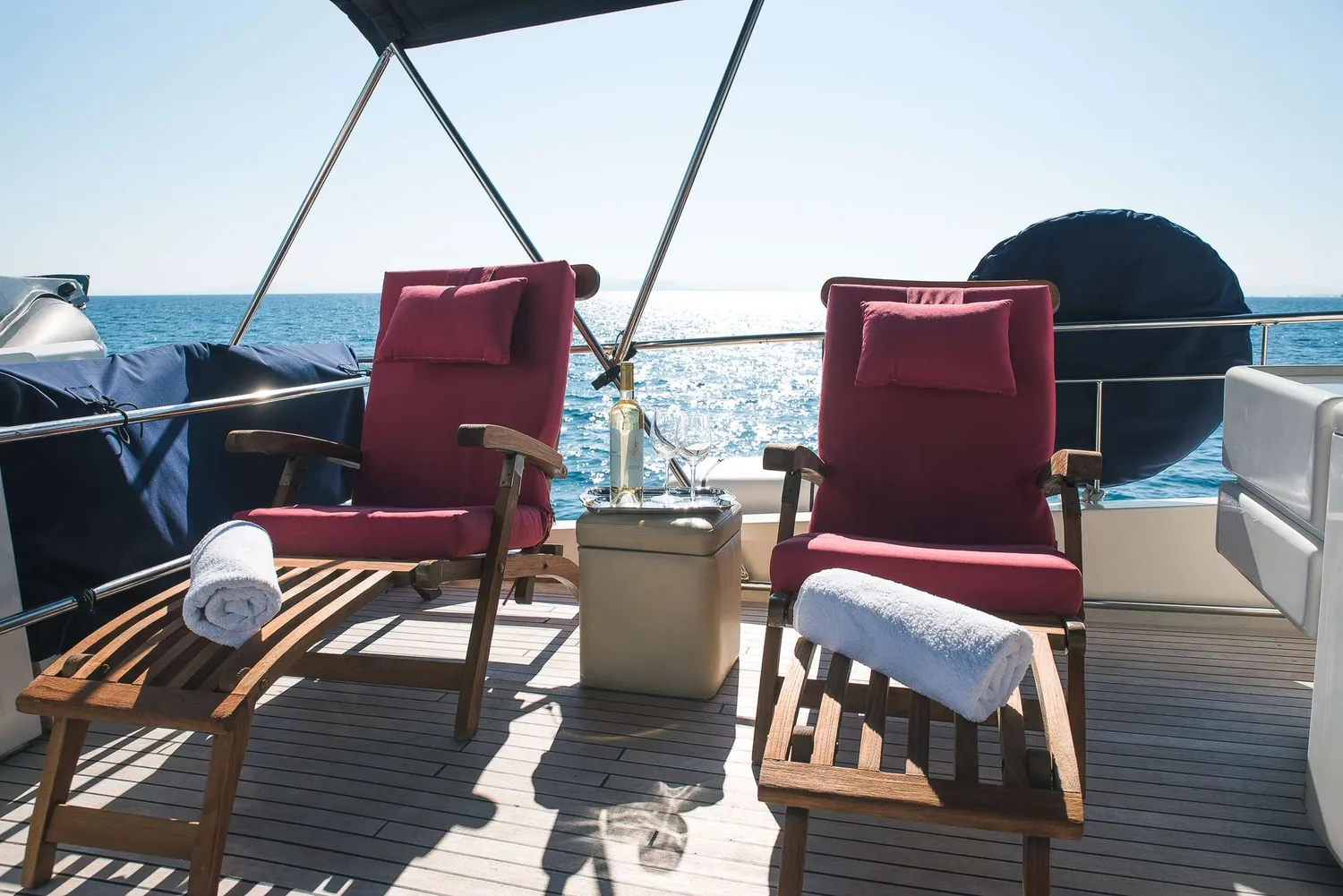 yacht-591358
