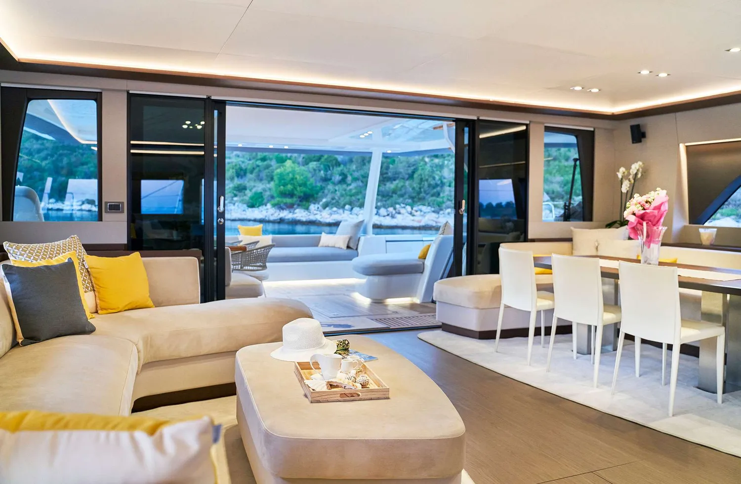 yacht-581624