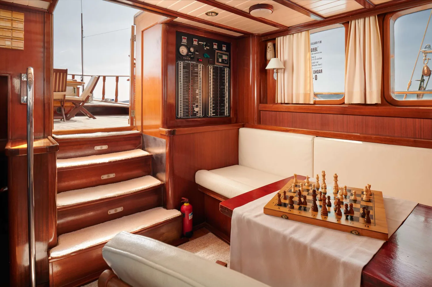 yacht-566859