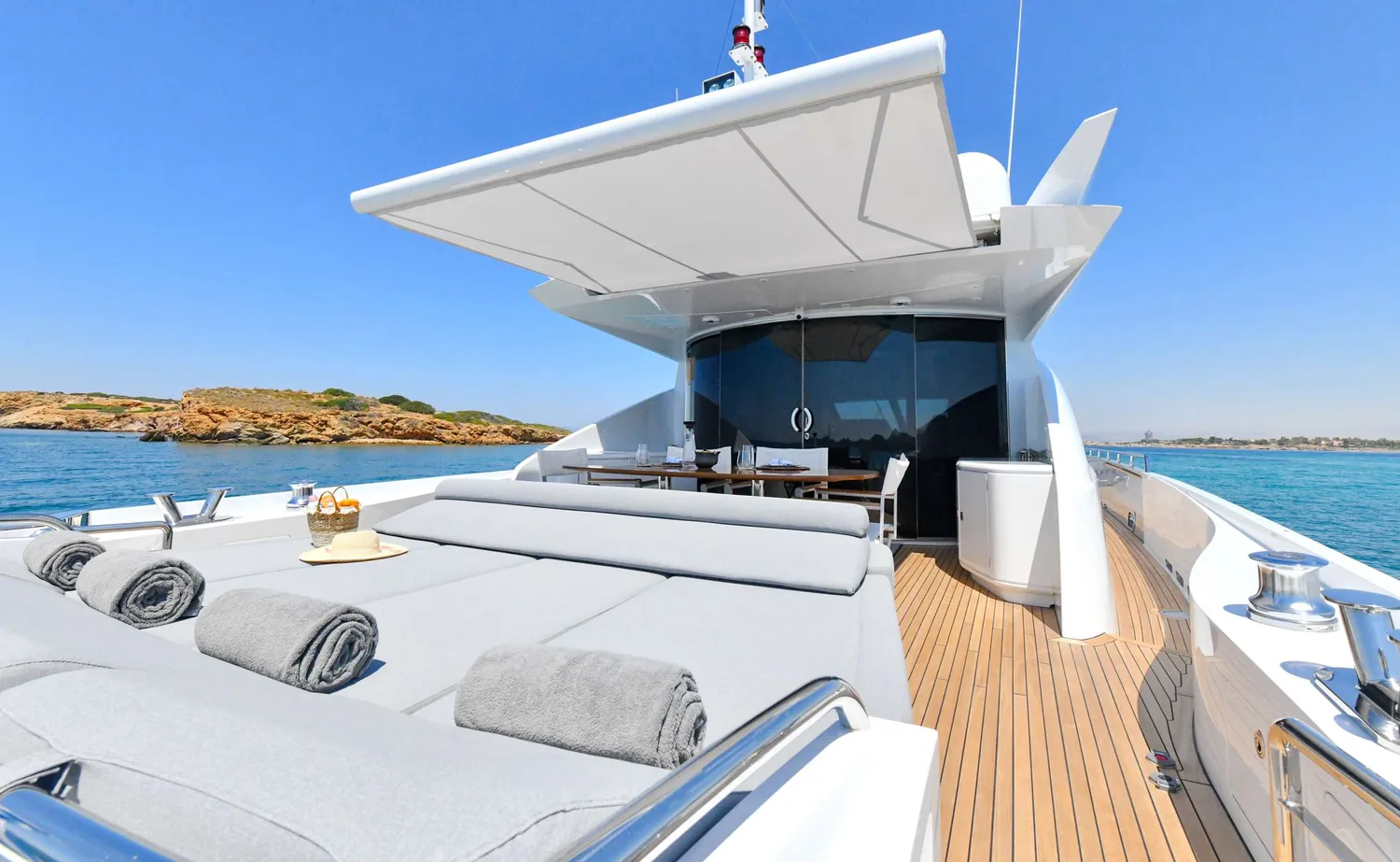 yacht-567912