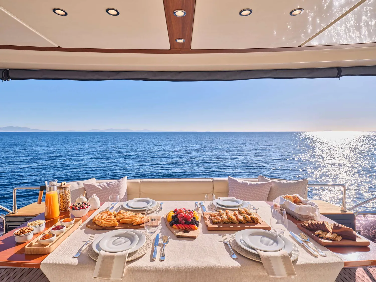 yacht-557892