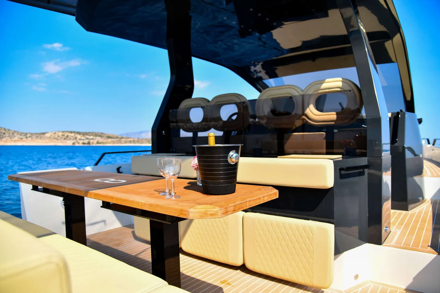 yacht-583994