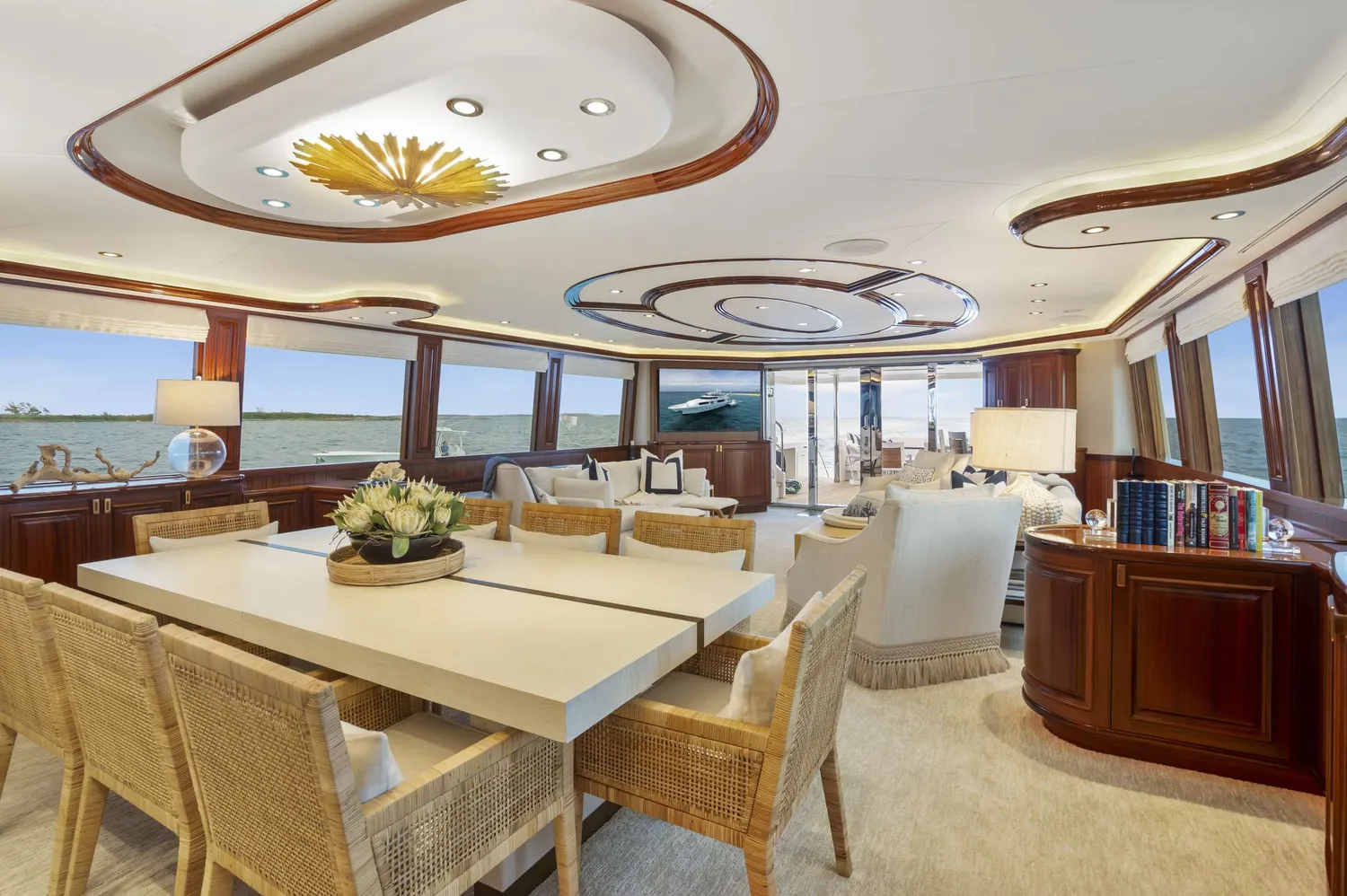 yacht-569498