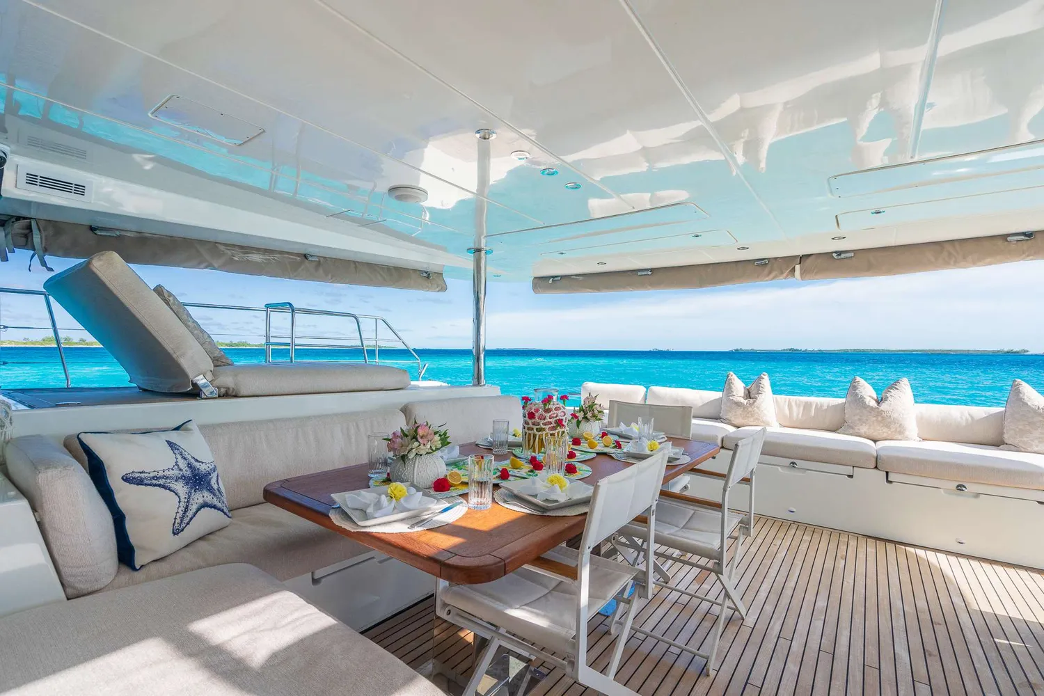 yacht-585092