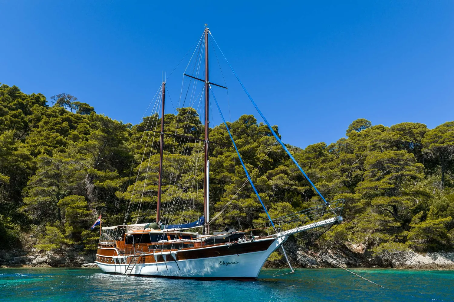yacht-562295