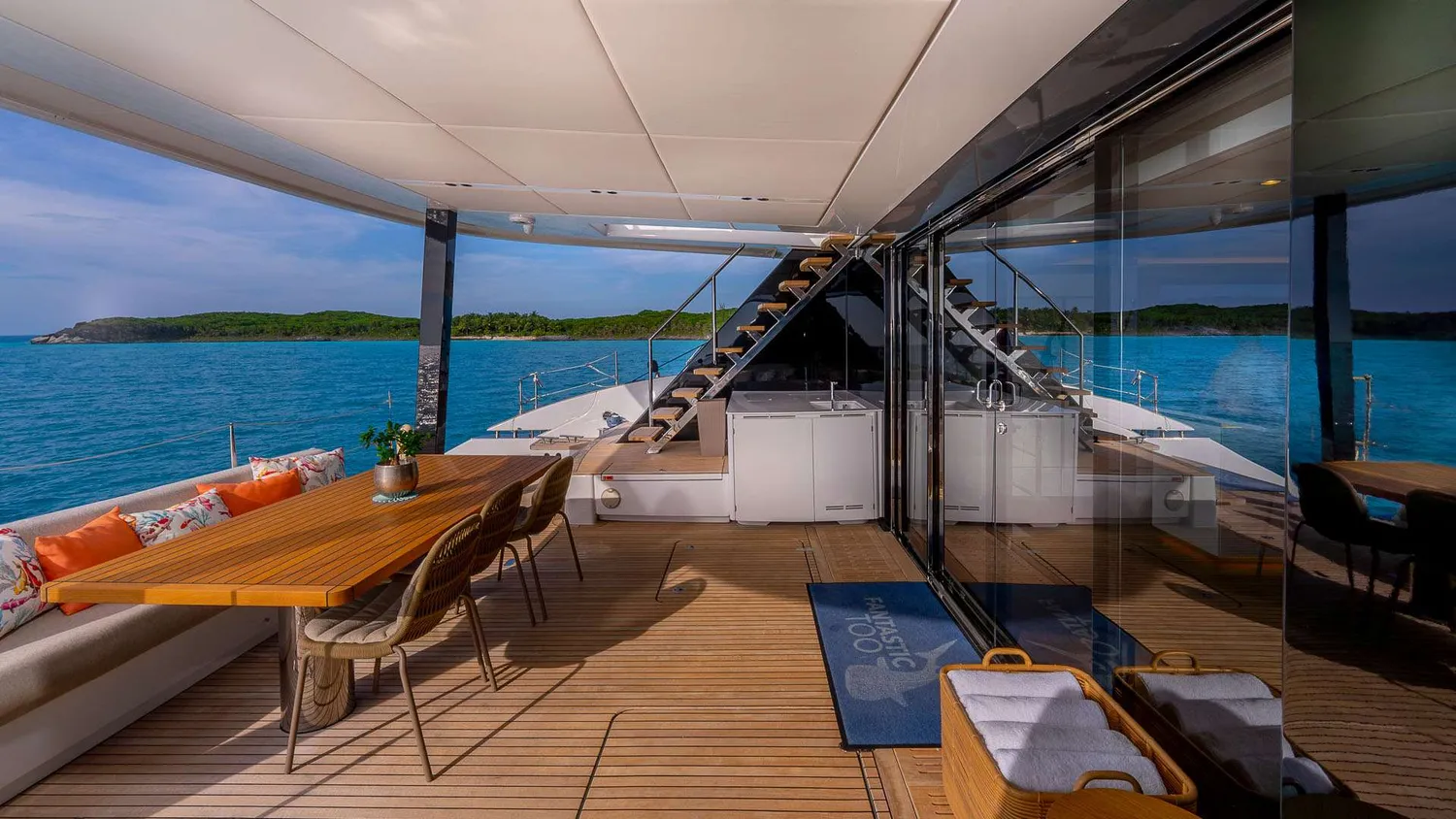 yacht-580431