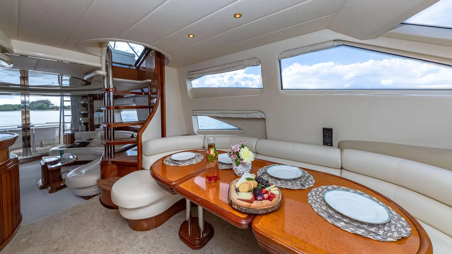 yacht-567247