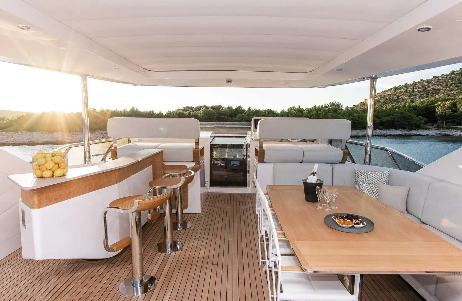 yacht-575069