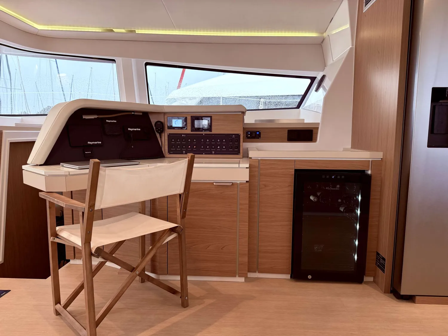 yacht-586639