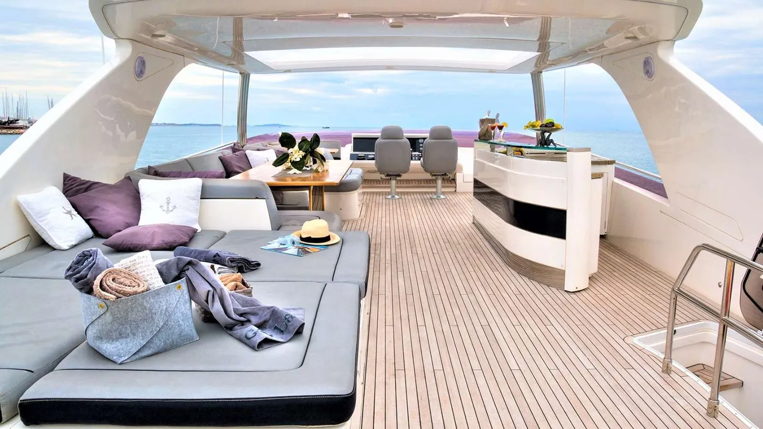 yacht-584974