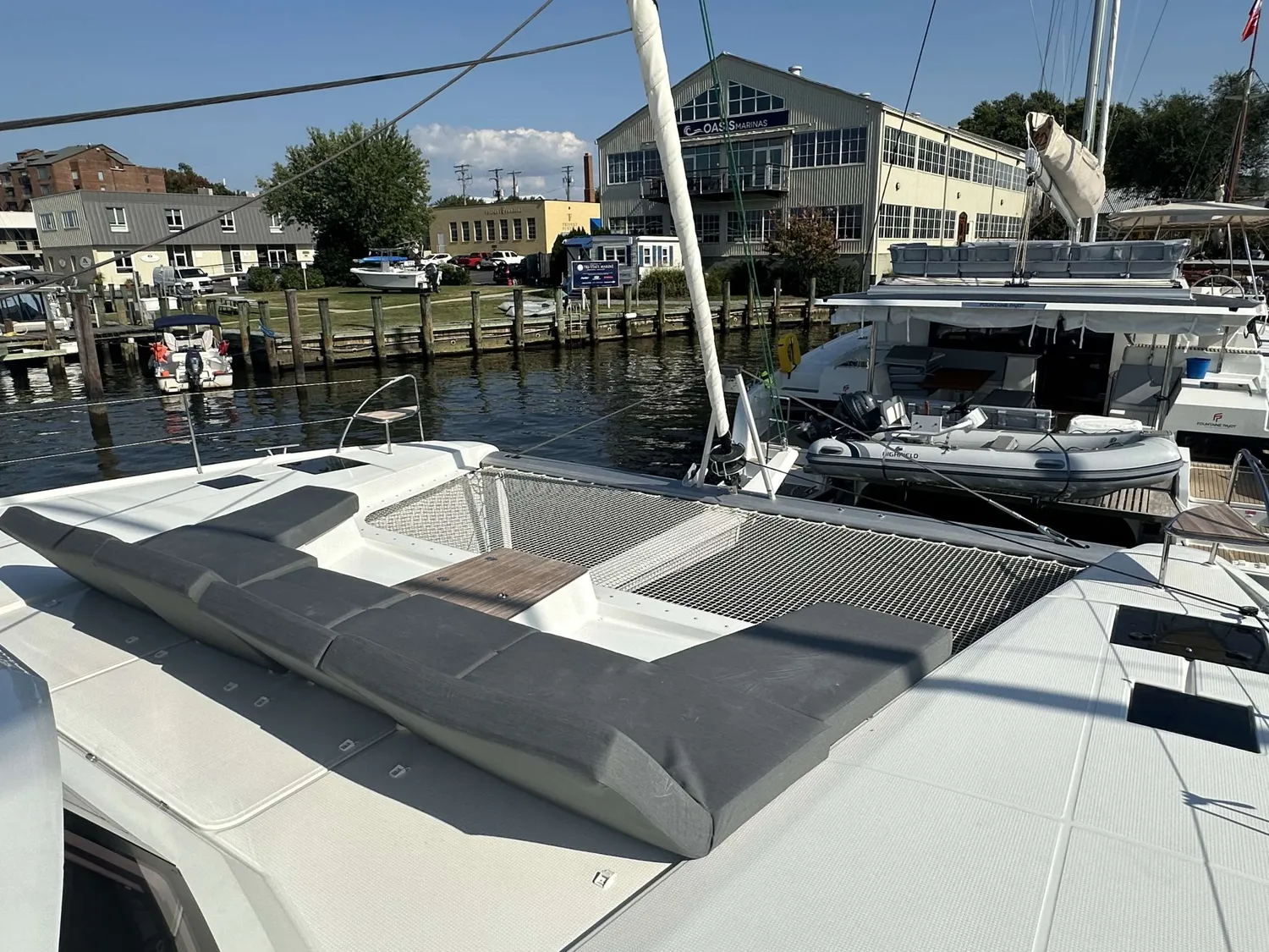 yacht-603737