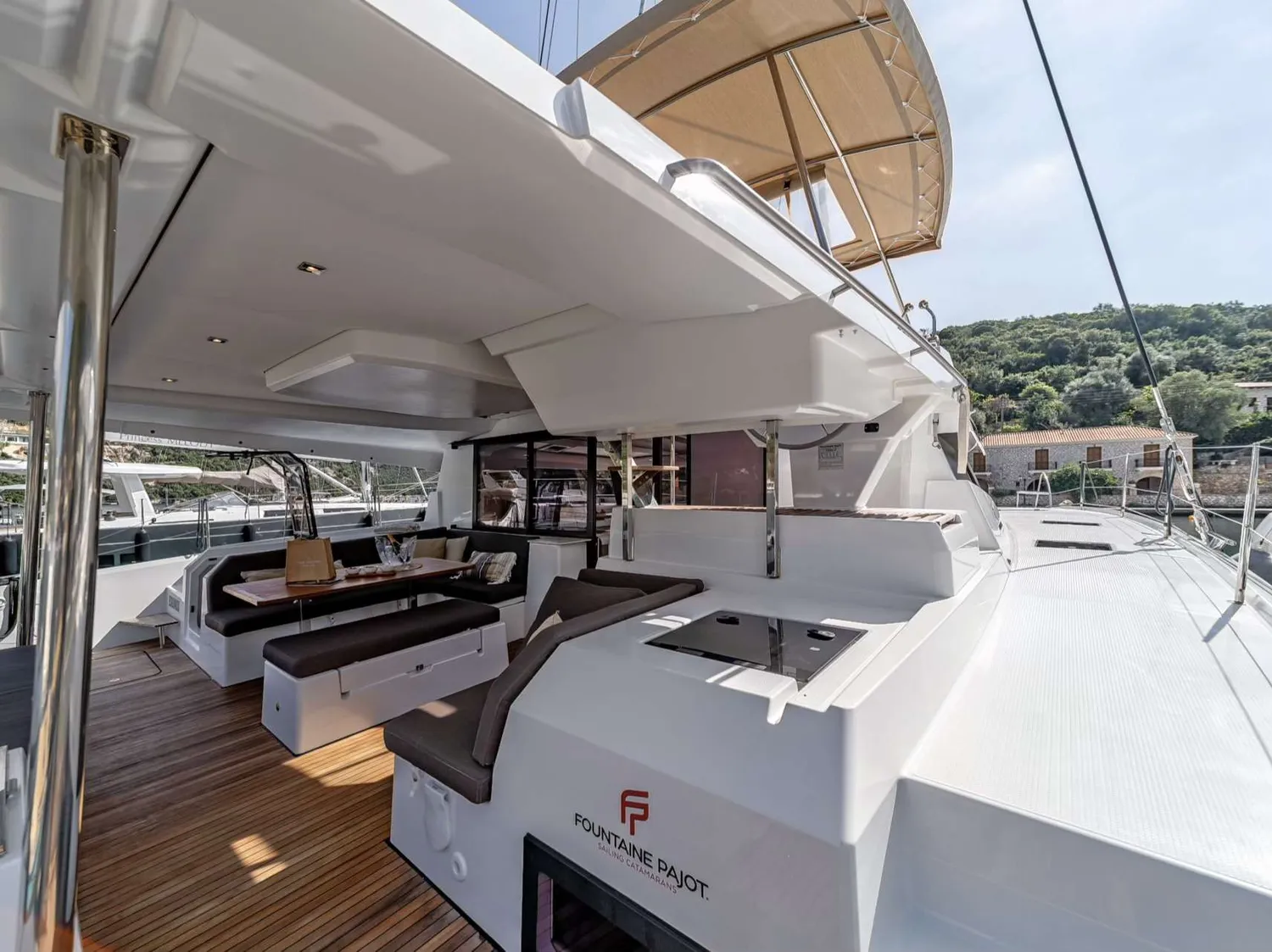 yacht-563867