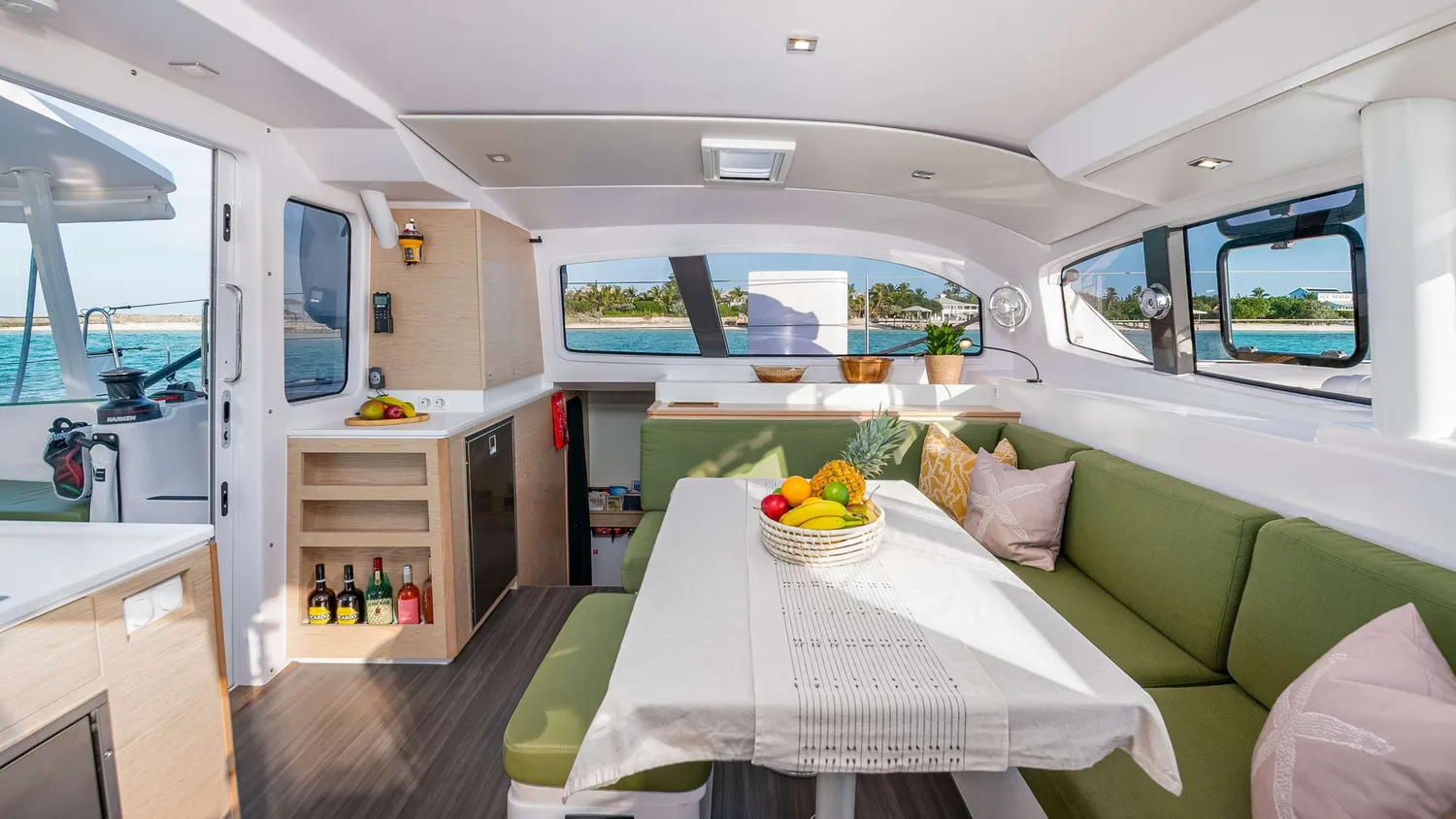 yacht-581684
