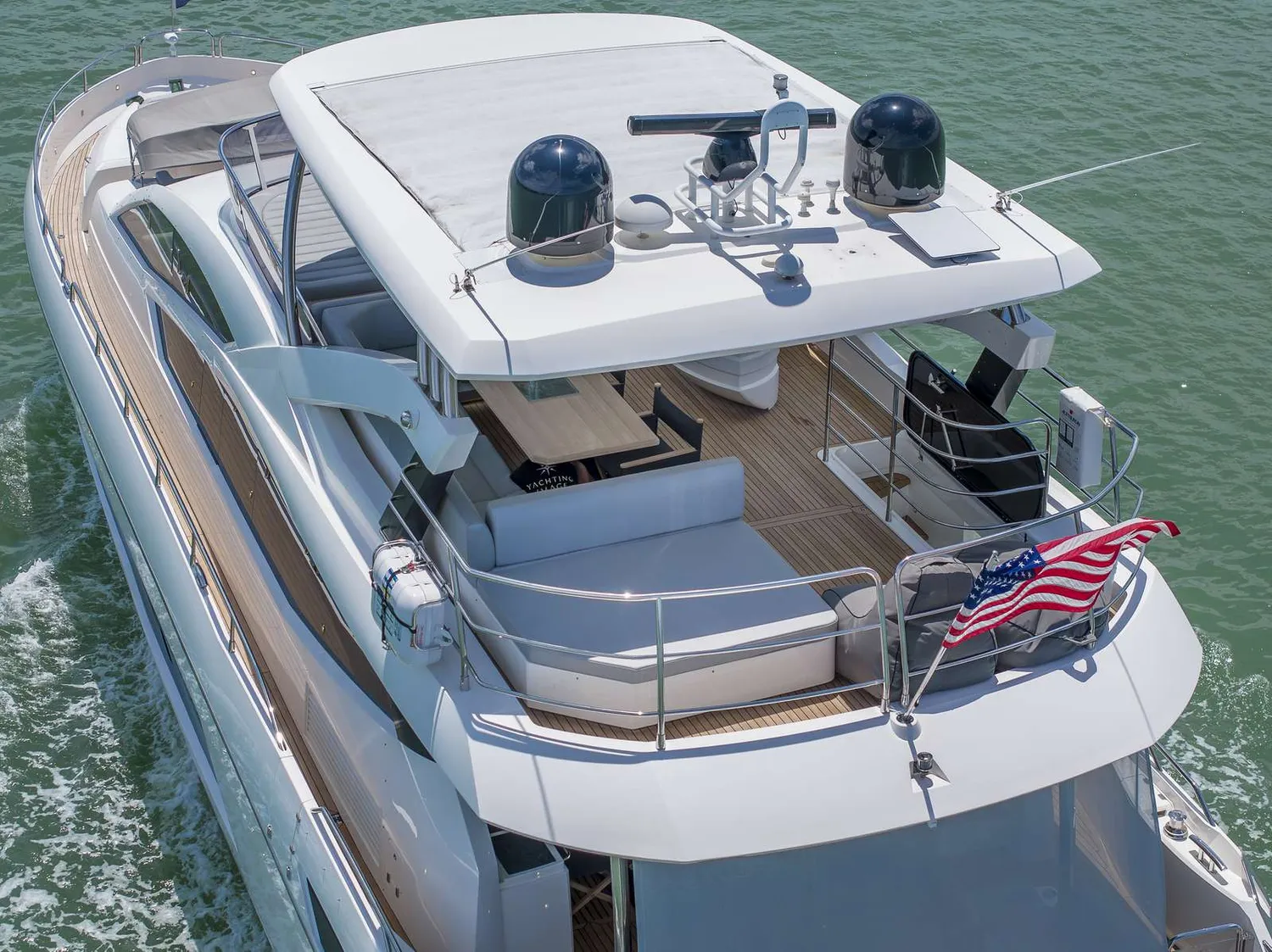 yacht-598123