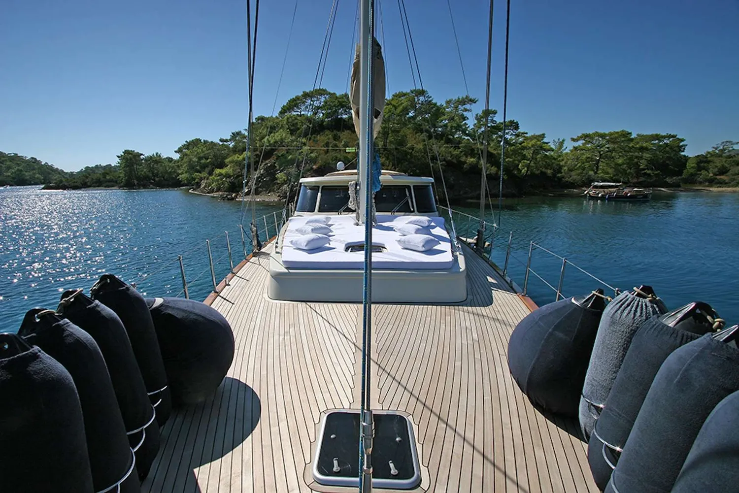 yacht-590825