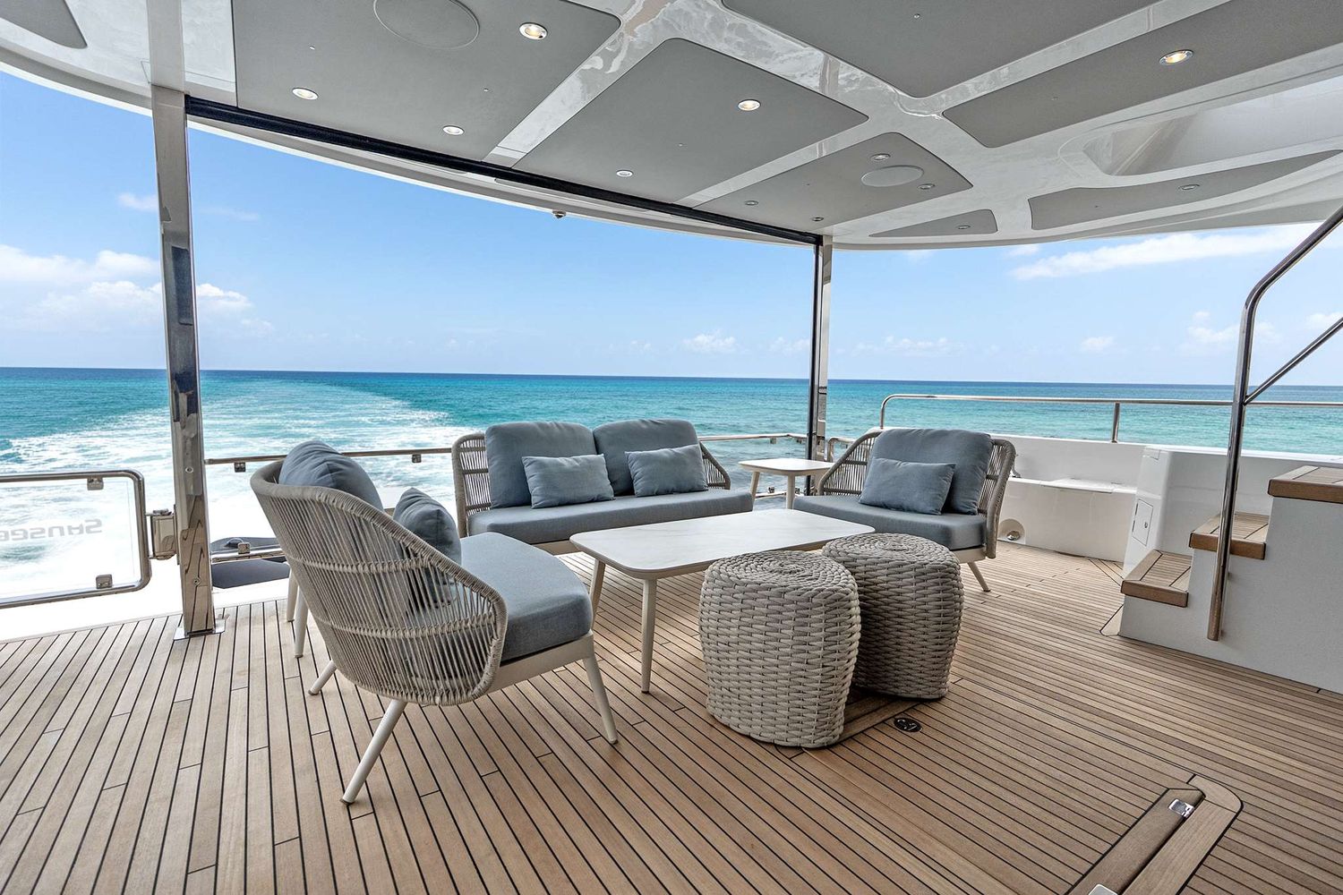 yacht-550665