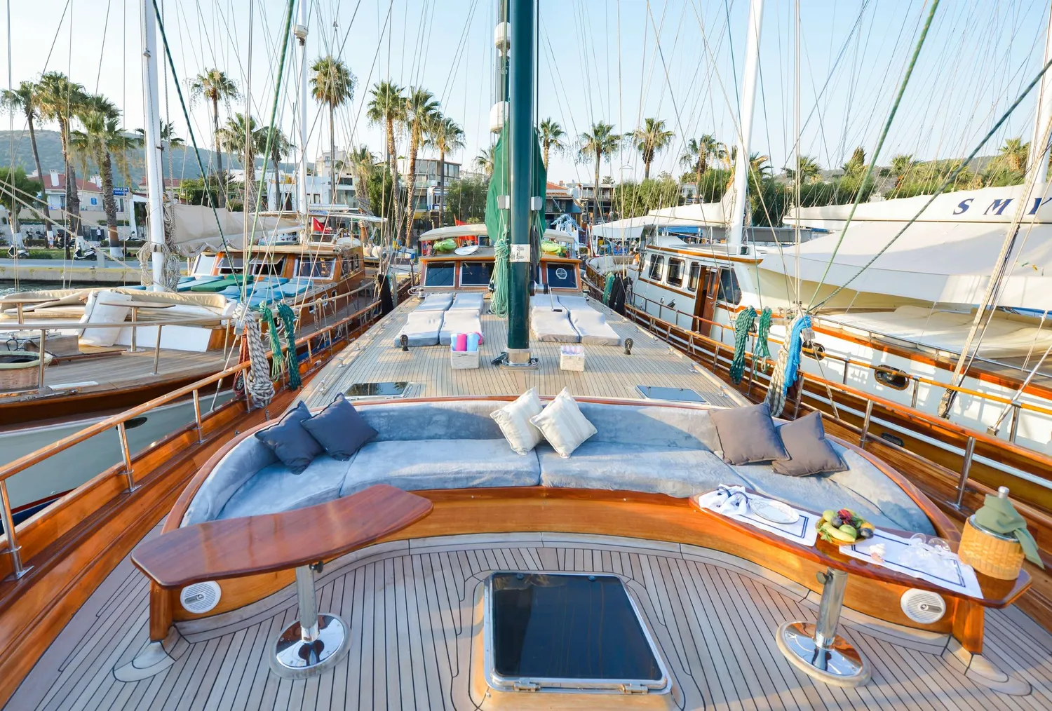 yacht-584595