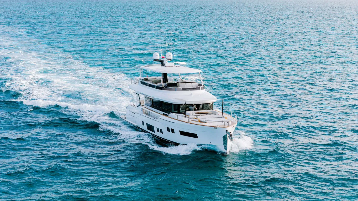 yacht-568551