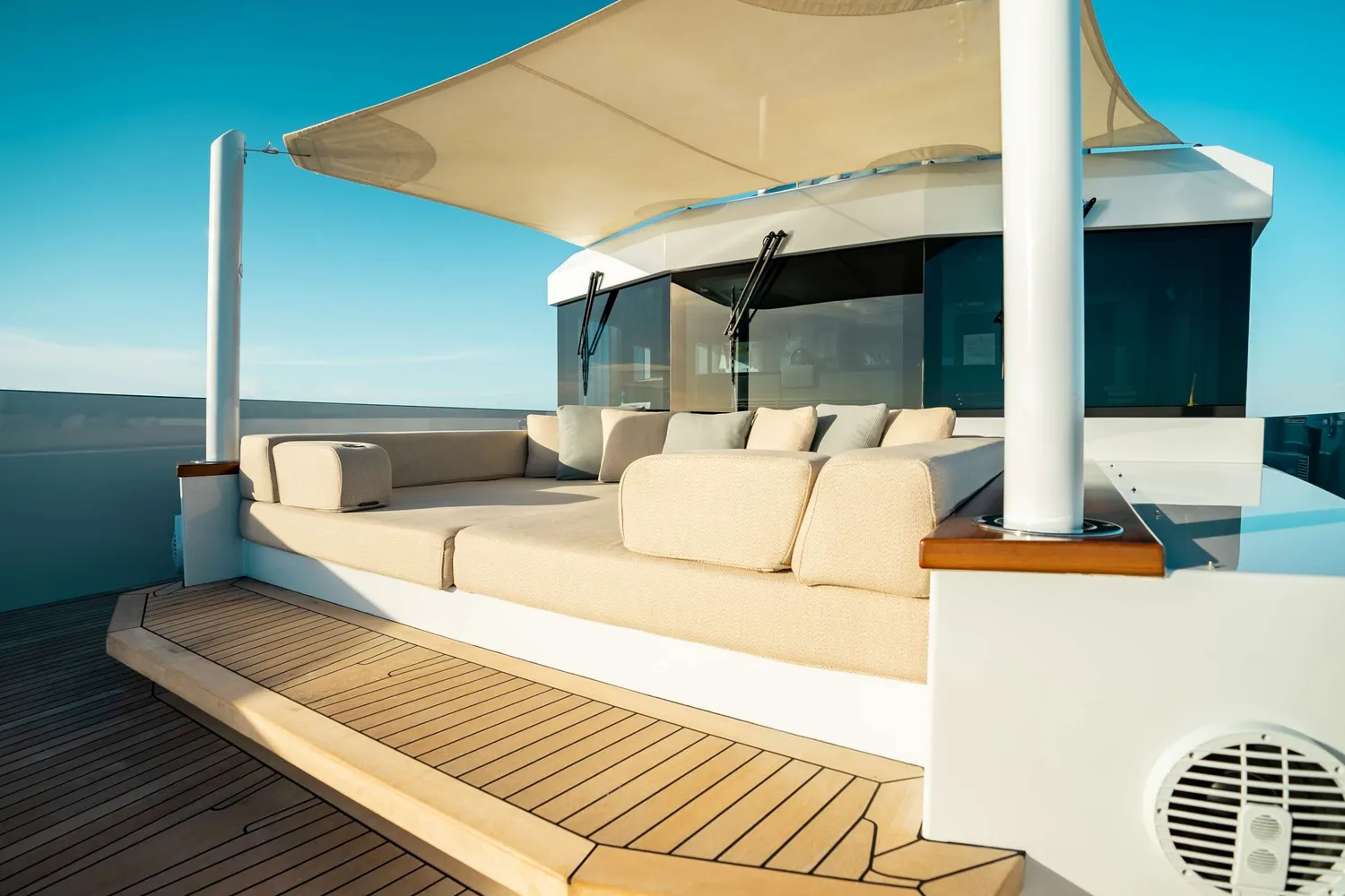yacht-563142