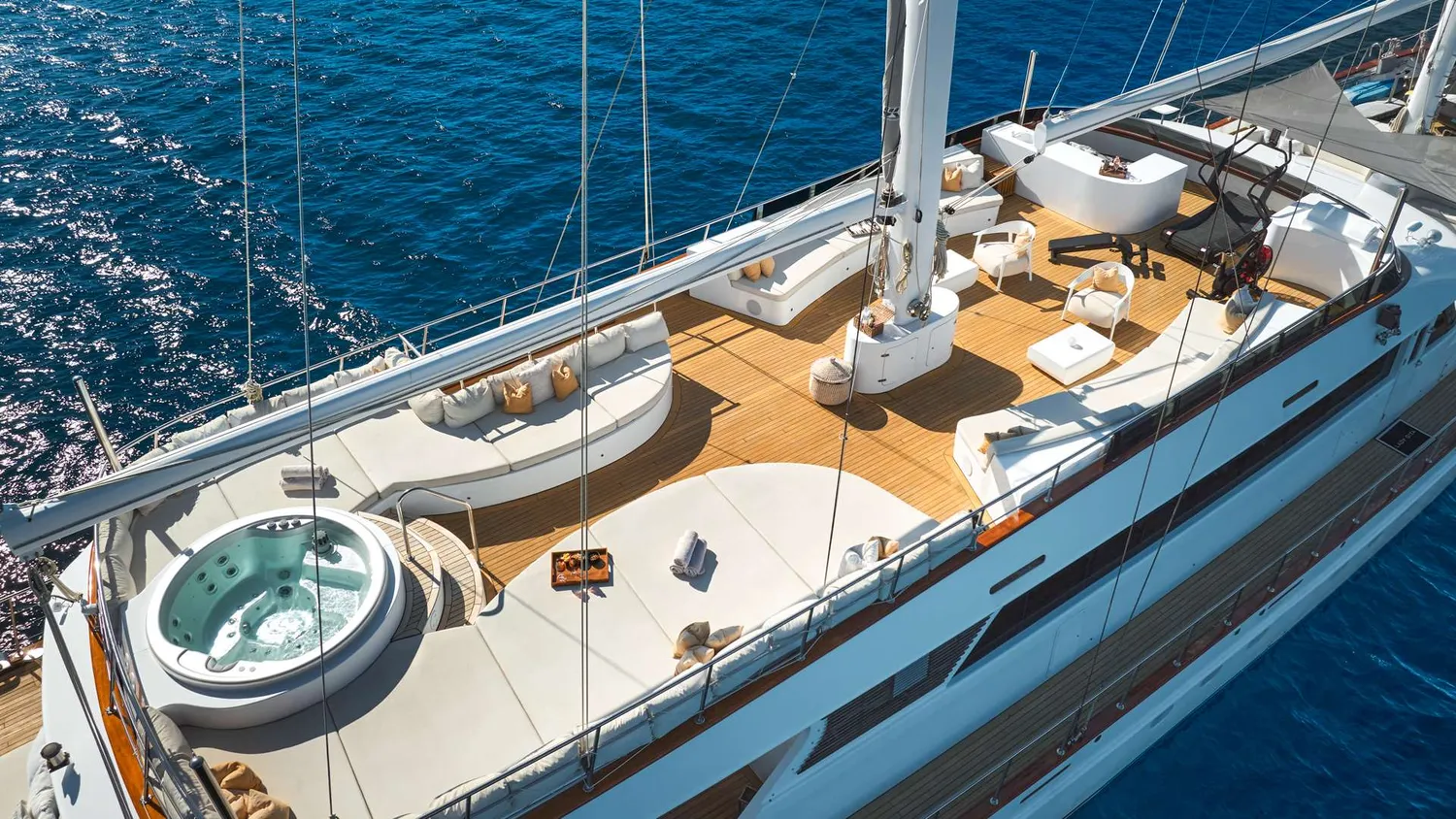 yacht-598602