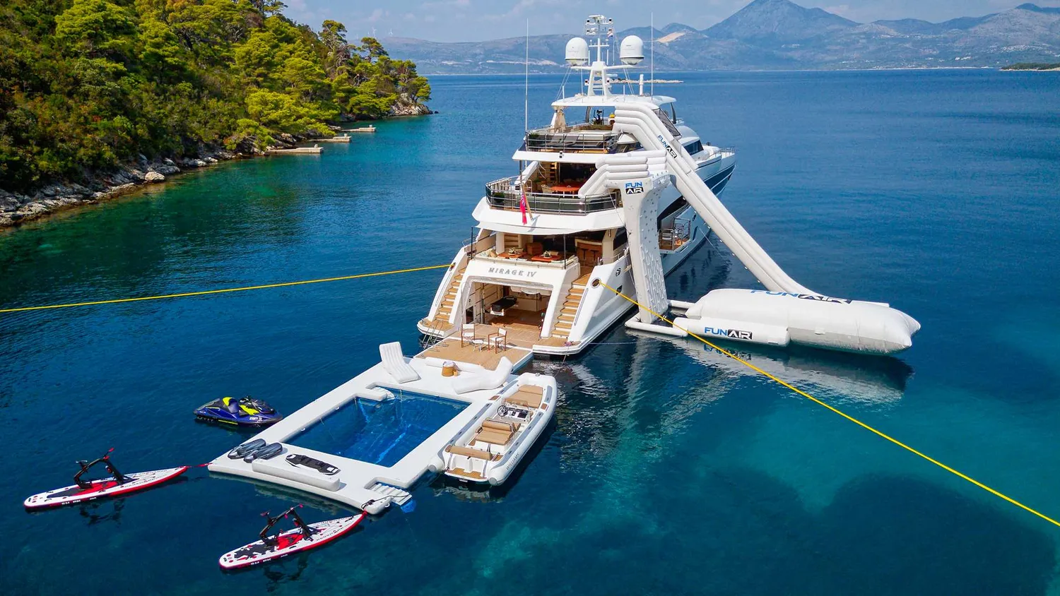 yacht-579835