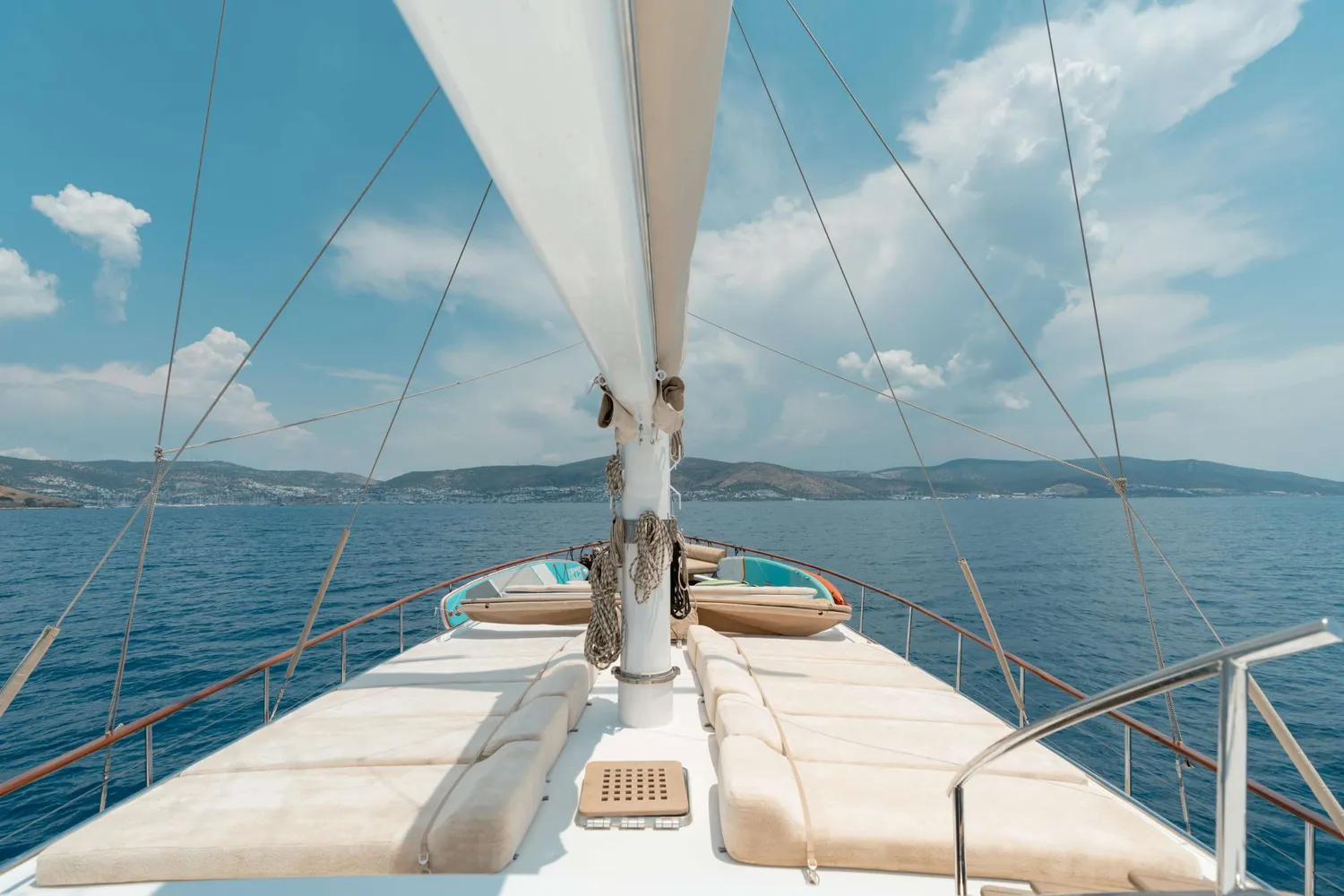 yacht-597714