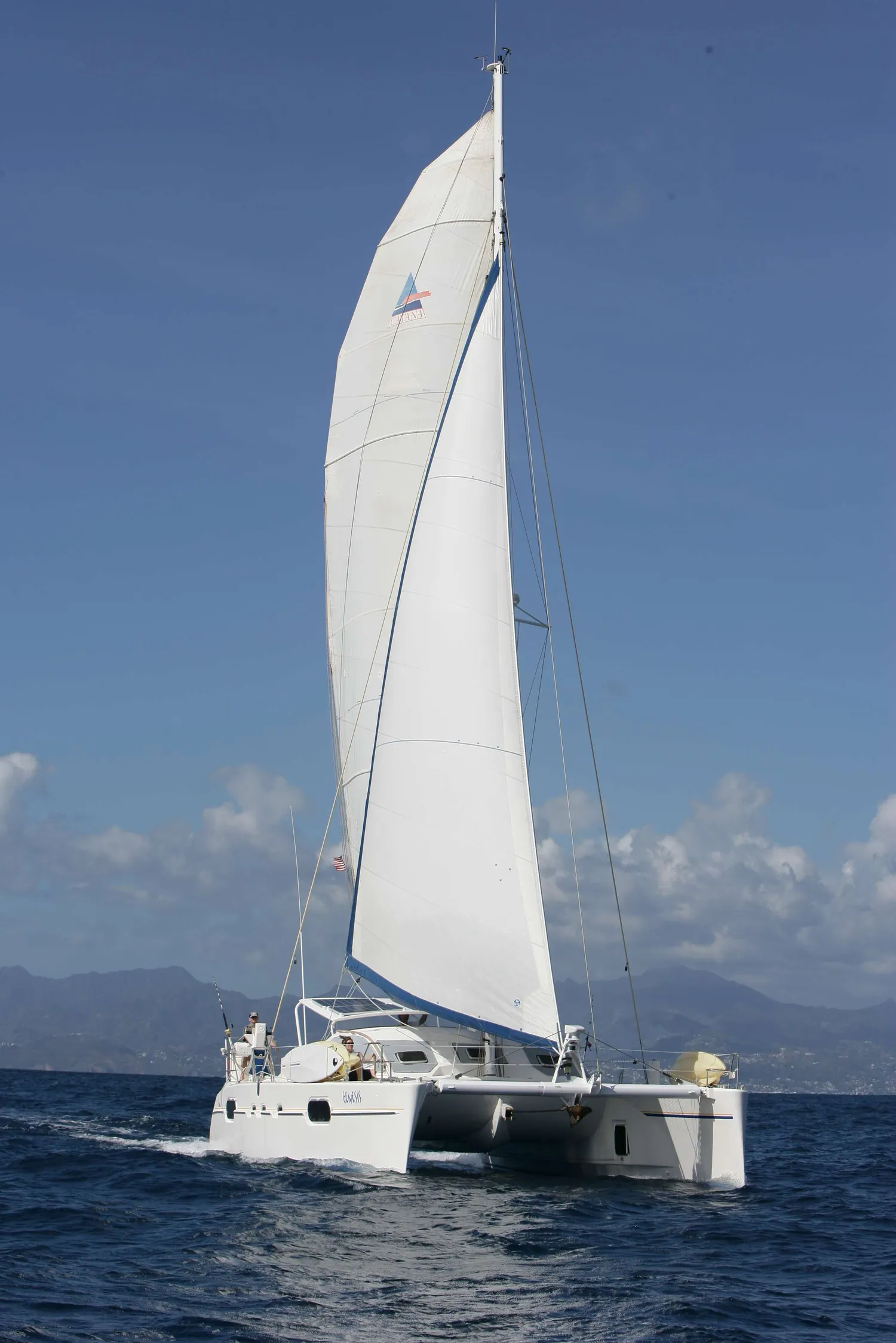 yacht-588696