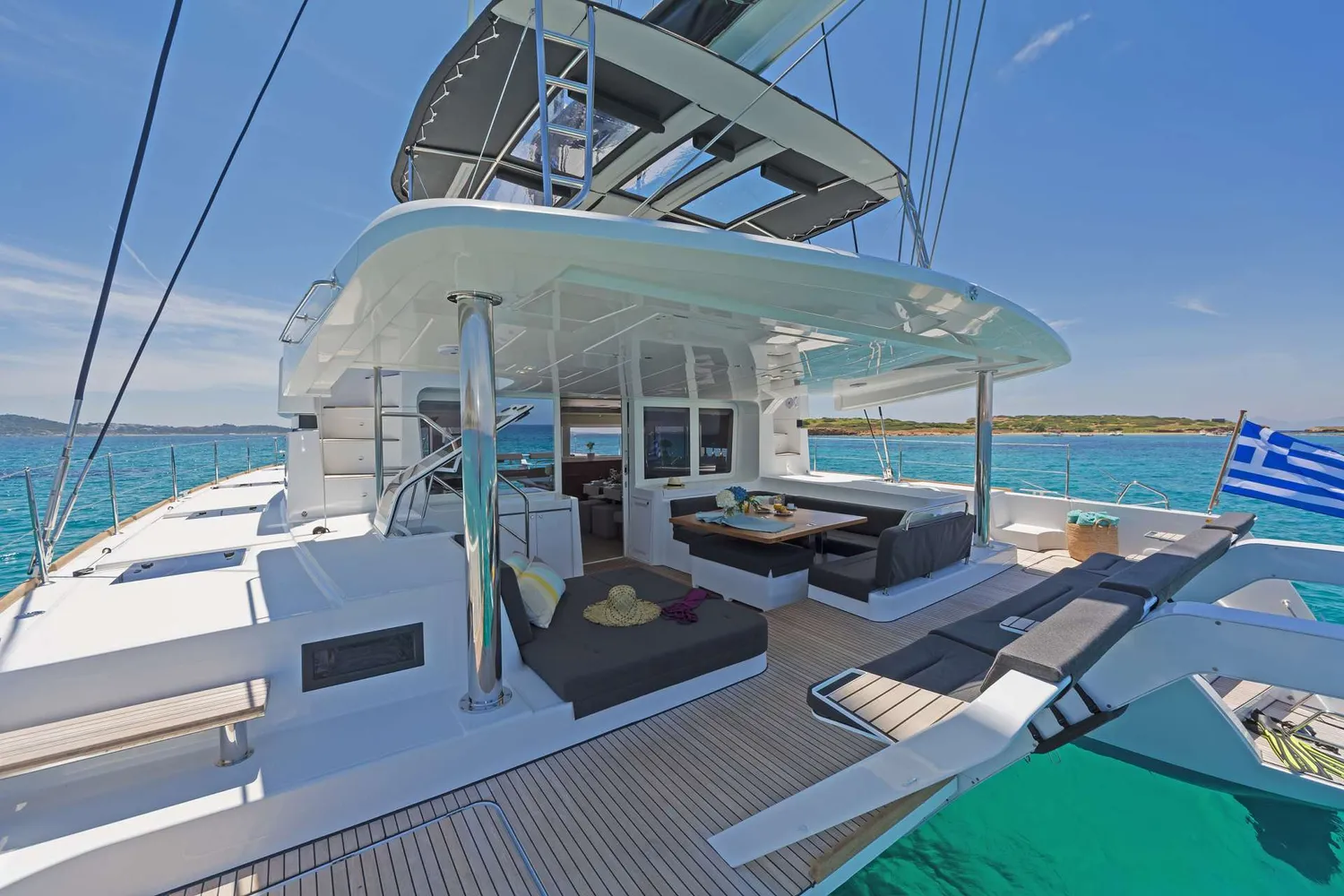 yacht-558502