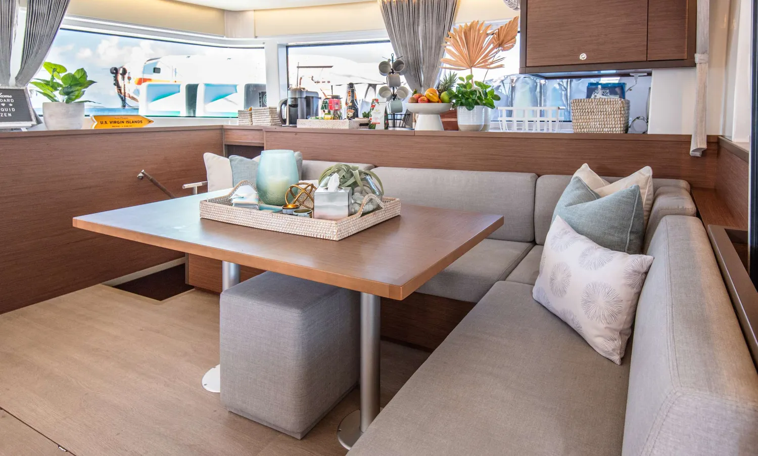 yacht-581728