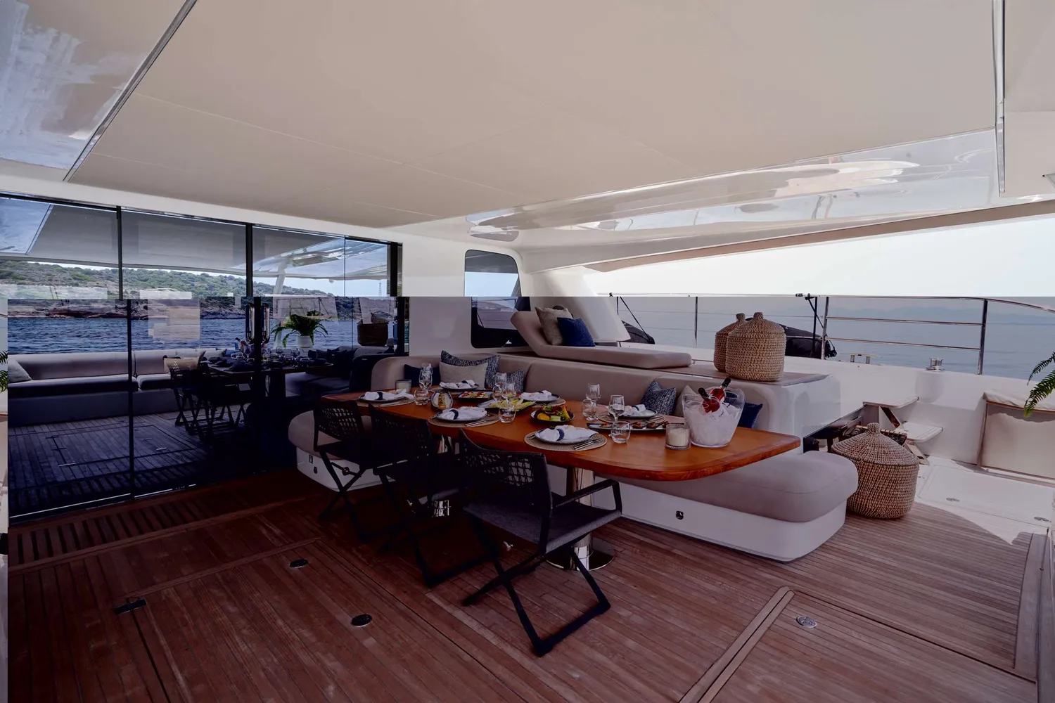 yacht-571248