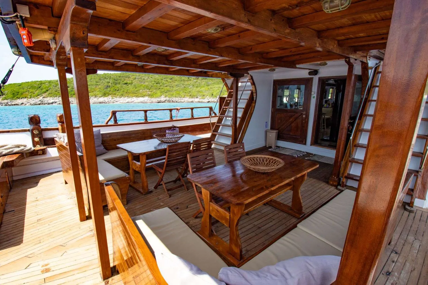 yacht-559901