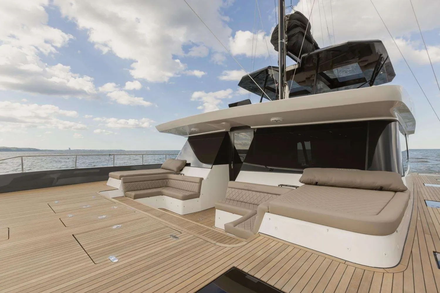 yacht-560881